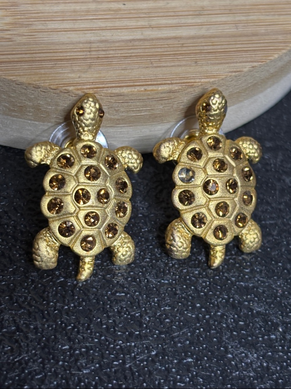 Gold Tone Fashion Rhinestone Turtle Earrings